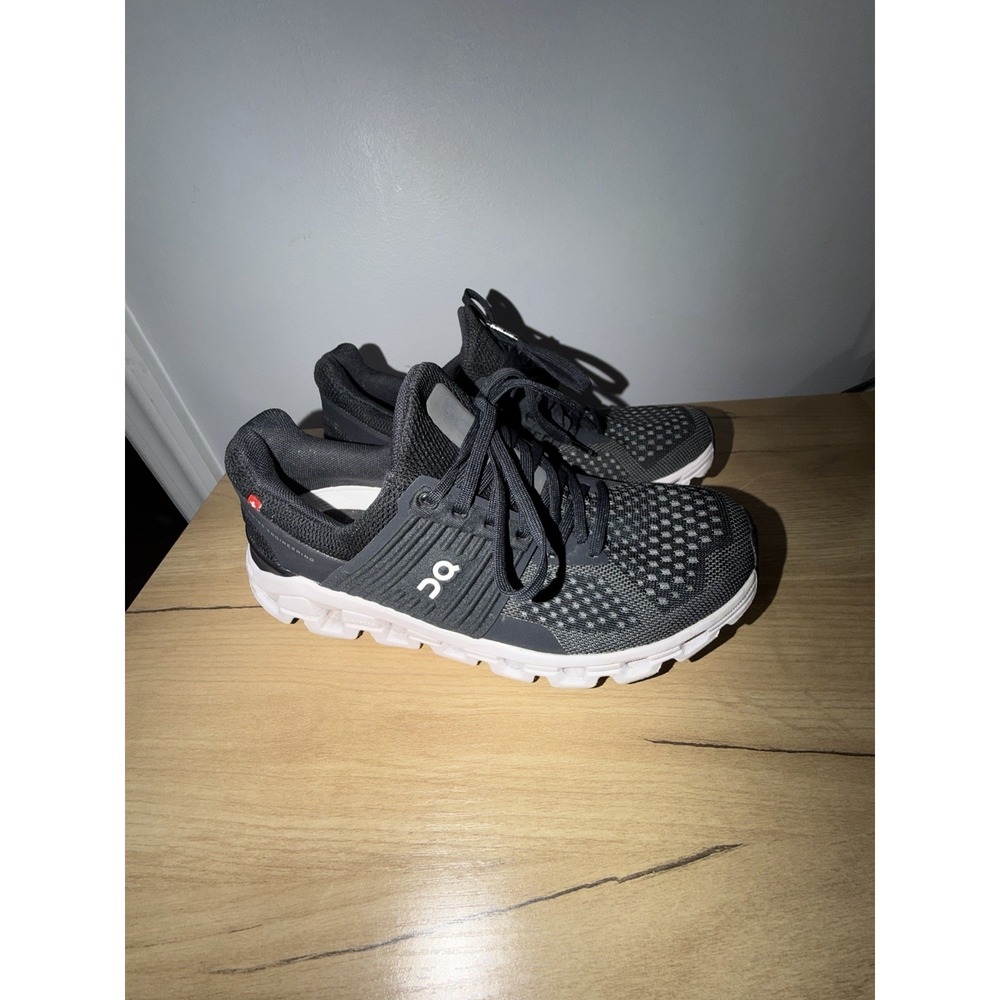 ON Cloudswift 3 Women Size 6.5 US‎ Black White Athletic Running Shoes S